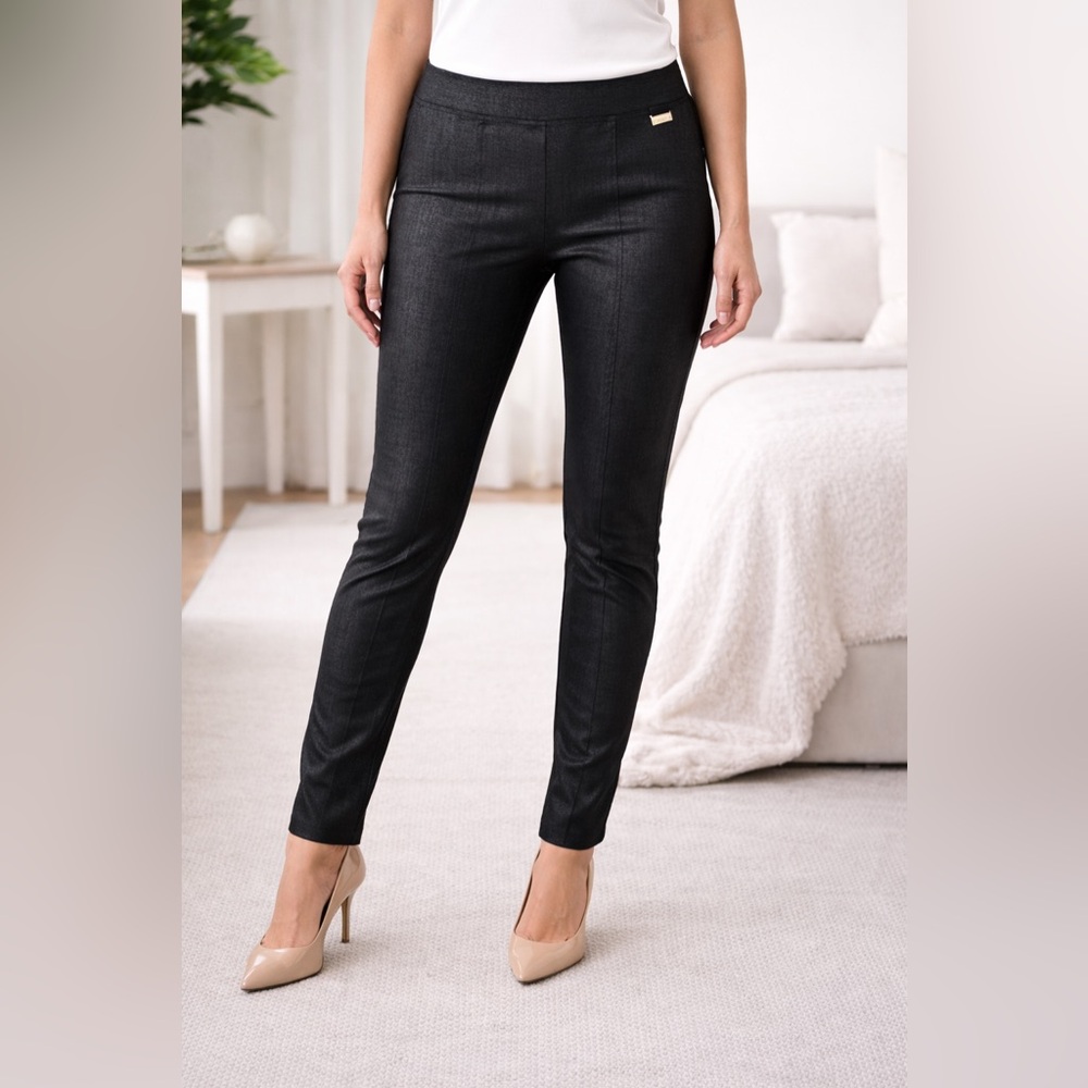 NWT Calvin Klein Black Shimmer Slim Fit Pants – Size S (Madison)